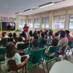 CHARLAS SOBRE LA FRUTA